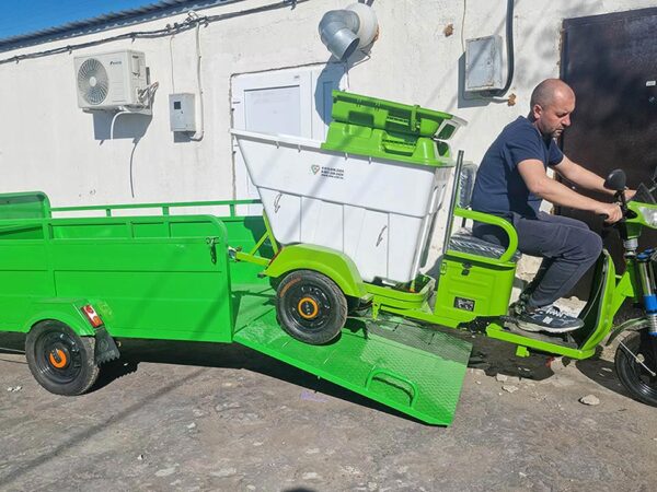 Грузовой электрический трицикл SV-Титан 1300Вт, 60В-45А/ч
